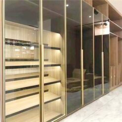 Tủ âm tường áo cánh kính cửa lùa S90-TAK008