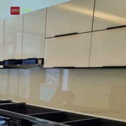 Tủ bếp inox cánh kính chị linh tân tây đô S90-TBK026 3 tu bep acrylic s90home 053