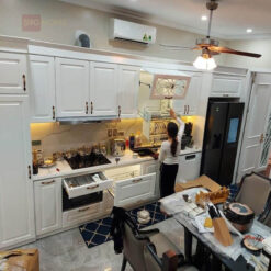 Tủ bếp sơn trắng tại vinhome tây mỗ S90-TS008