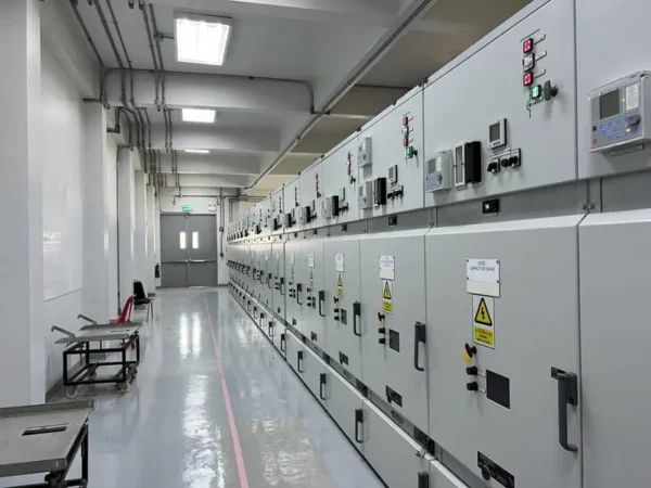 Tủ điện công trình giúp đảm bảo tính liên tục cấp nguồn cho hệ thống điện Tủ điện công trình giúp đảm bảo tính liên tục cấp nguồn cho hệ thống điện
